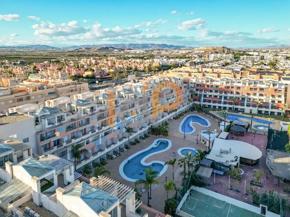 Vista exterior de Apartamento en venta en Vera con Aire acondicionado, Terraza y Amueblado