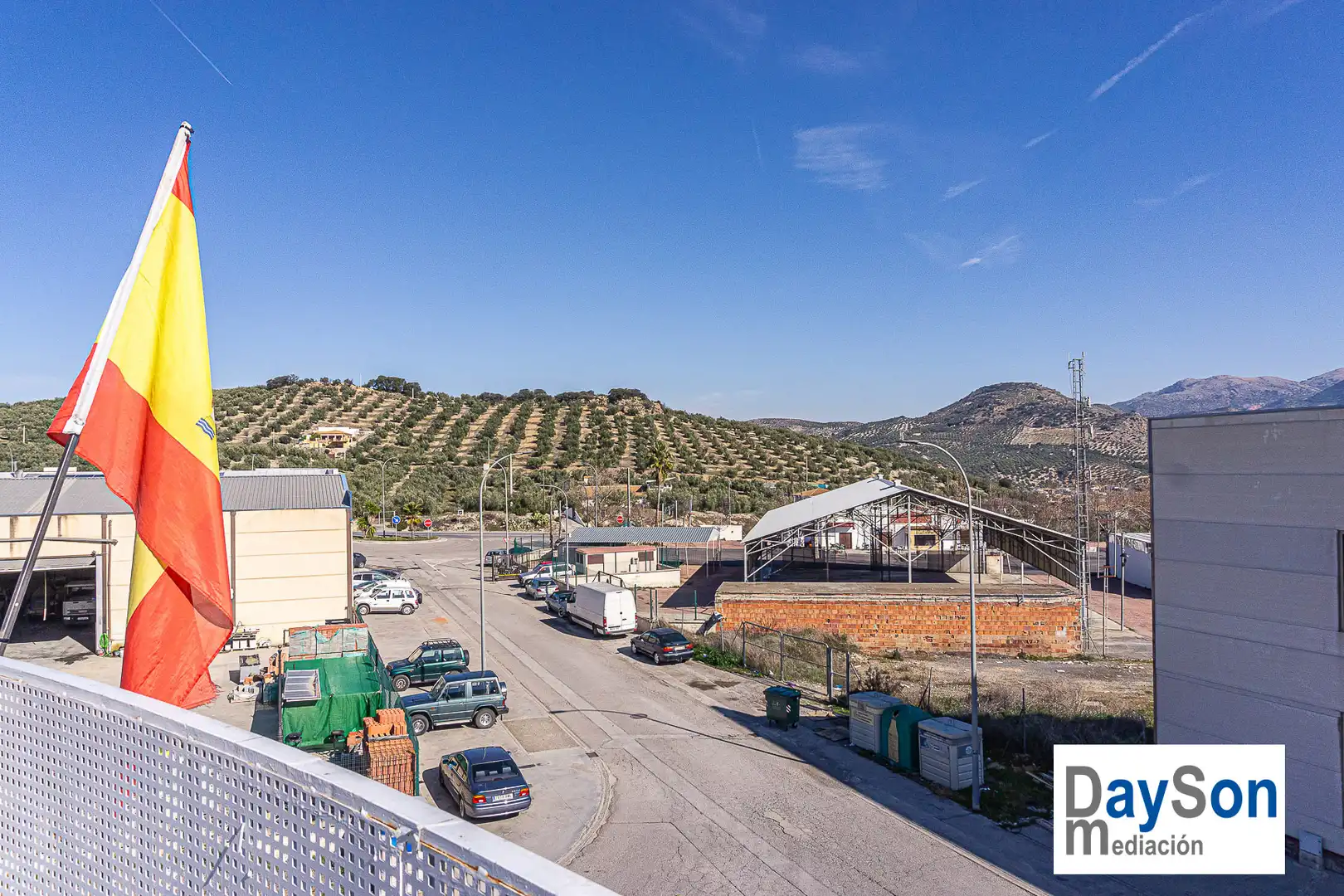 Vista exterior de Edificio en venta en Castillo de Locubín