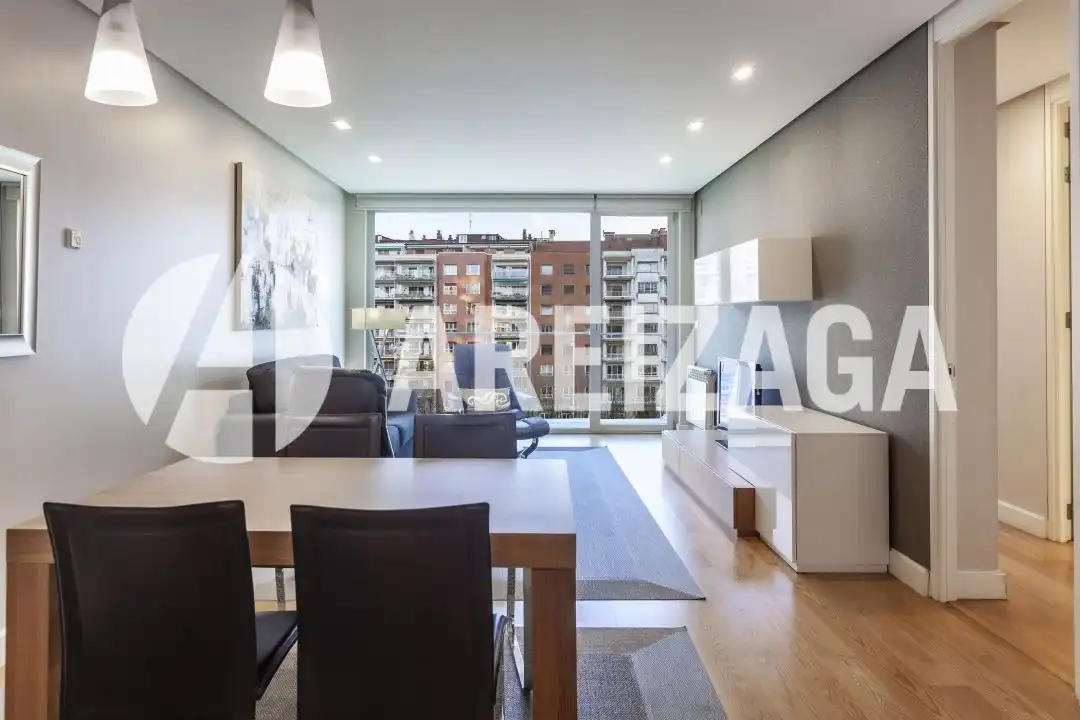 Sala de estar de Piso en venta en Donostia - San Sebastián  con Calefacción, Terraza y Balcón