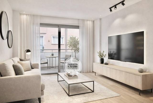 Piso en Venta en Palomeras Sureste