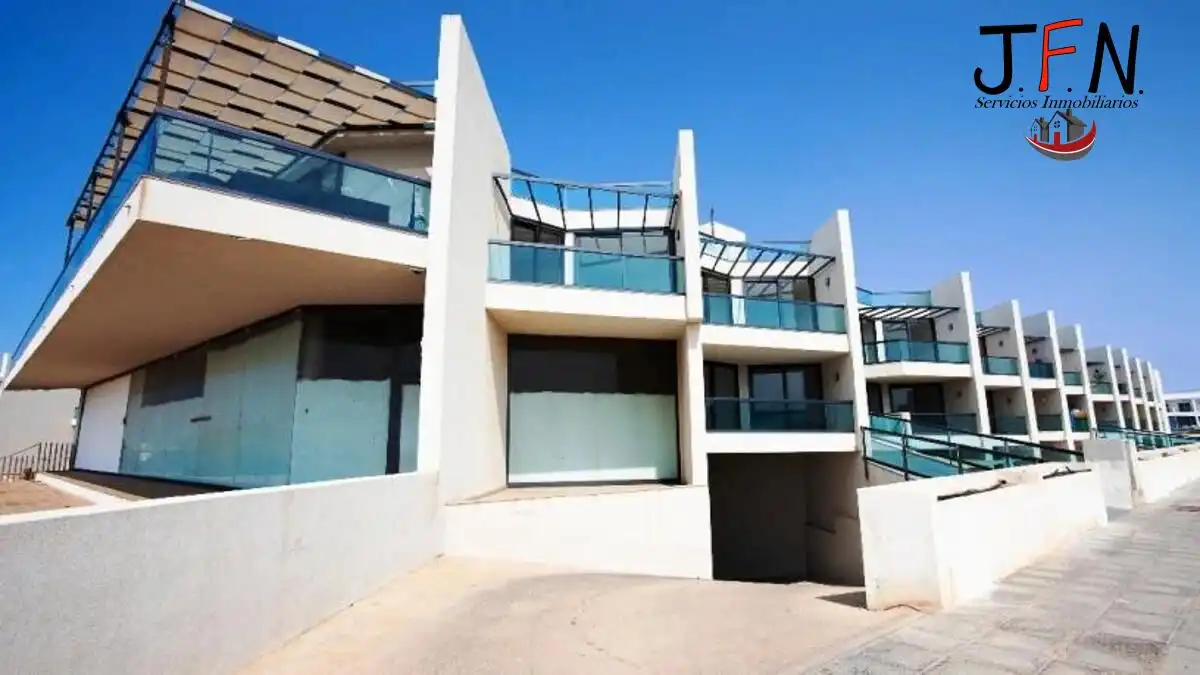 Außenansicht von Maisonette zum Verkauf in La Oliva mit Parkett, Terrasse und Alarm