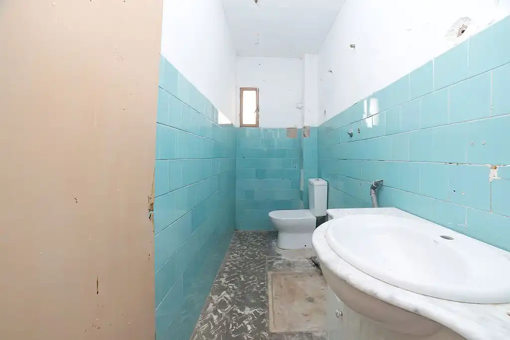 Baño de Piso en venta en Crevillent