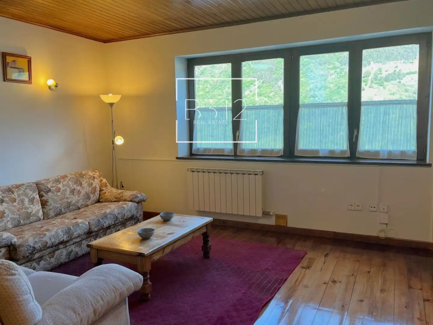 Sala de estar de Piso en venta en Vielha e Mijaran con Calefacción, Parquet y Amueblado