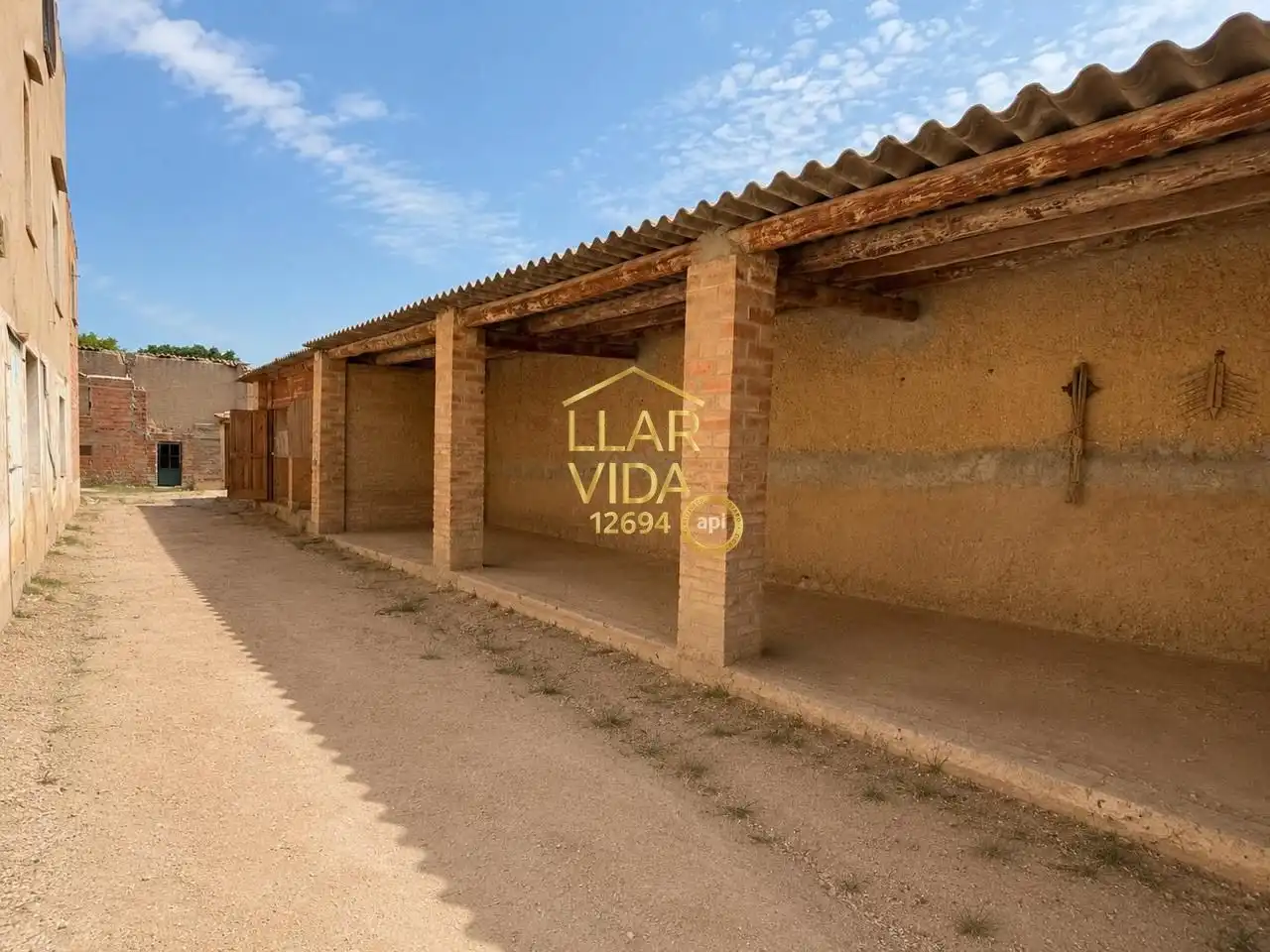 Casa con jardín en venta en De L'Ermita, imagen 3