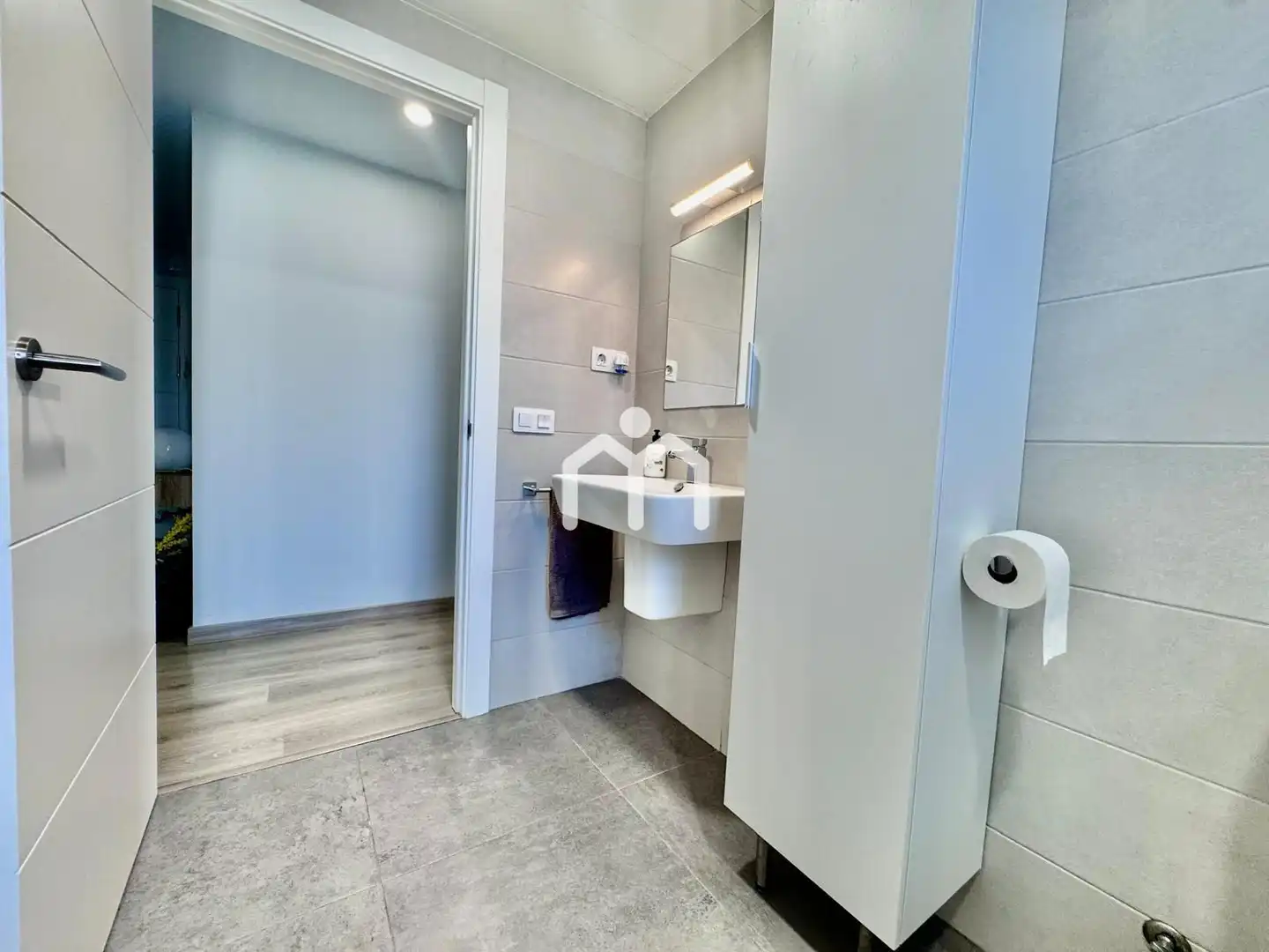 Baño de Piso en venta en Badalona con Aire acondicionado, Calefacción y Terraza