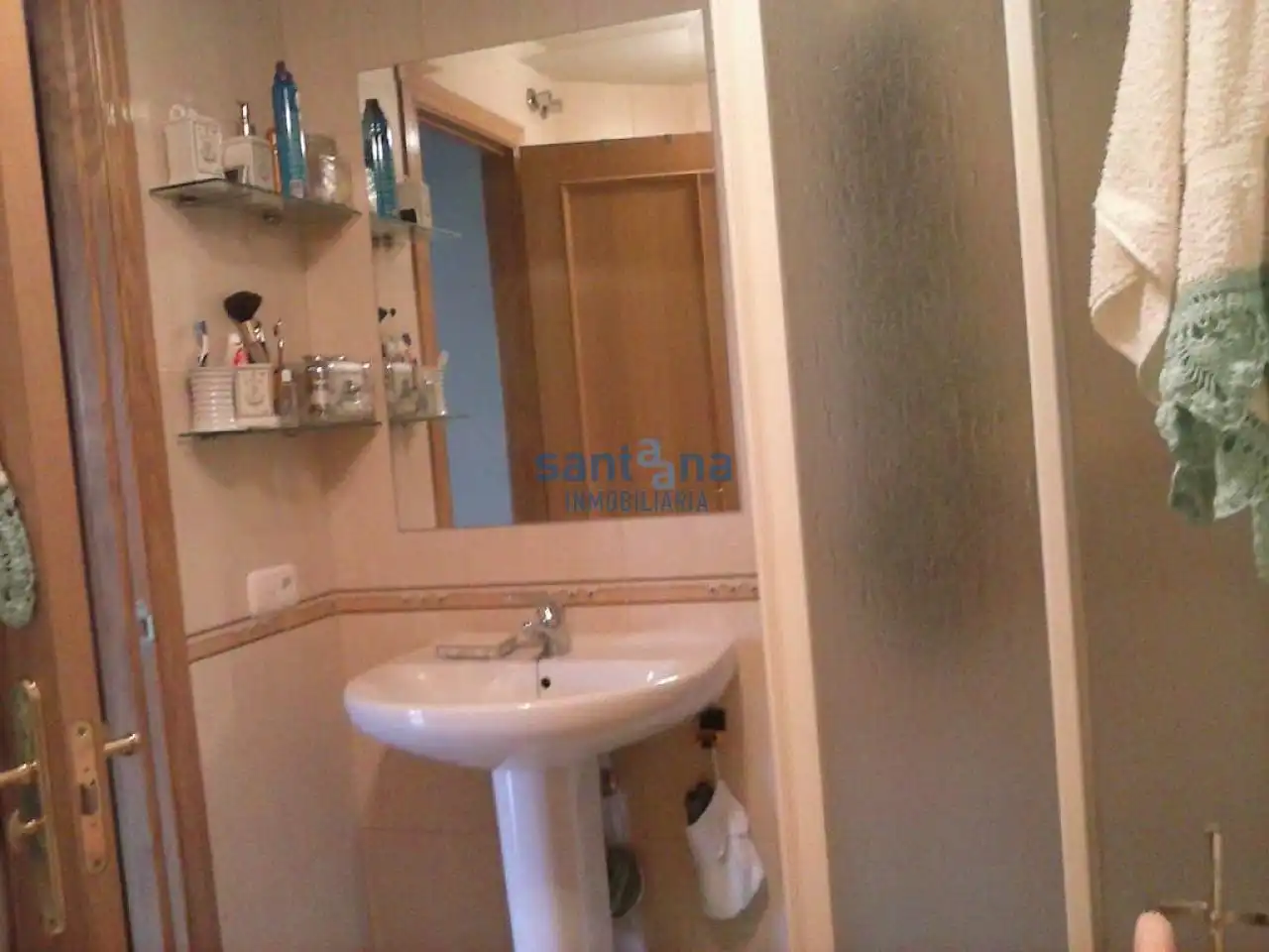 Bathroom of Apartments for sale in Valderas  with Heating, Parquet flooring and Terrace