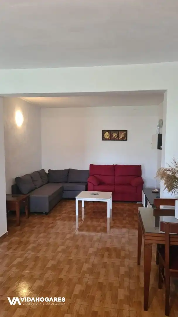 Sala d'estar de Finca rústica en venda en Rota