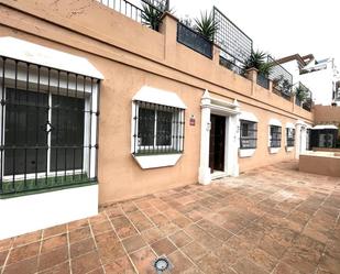 Vista exterior de Oficina en venda en Marbella