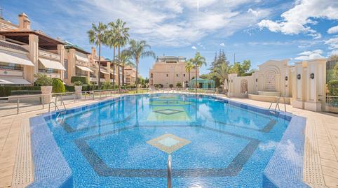 Foto 2 de Apartament de lloguer a Urbanización Lomas de Sierra Blanca, a, Las Lomas de Río Verde, Málaga