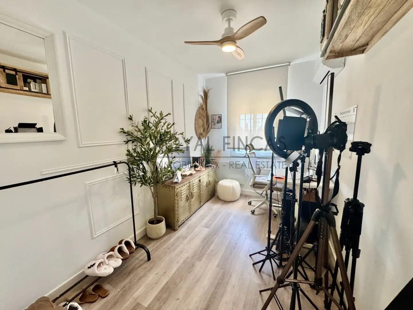 Living room of Detached homes for sale in Benalmádena  with Air Conditioner, Terrace and Furnished