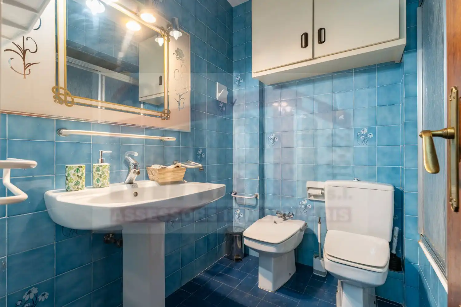 Baño de Piso en venta en Reus con Calefacción, Terraza y Trastero