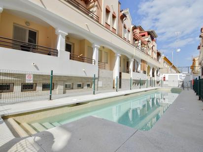 Swimming pool of Single-family semi-detached for sale in Atarfe  with Air Conditioner, Storage room and Community pool