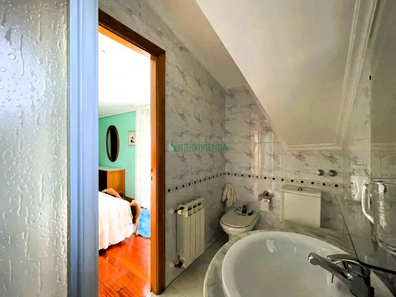 Baño de Casa o chalet en venta en Redondela con Calefacción, Jardín privado y Terraza