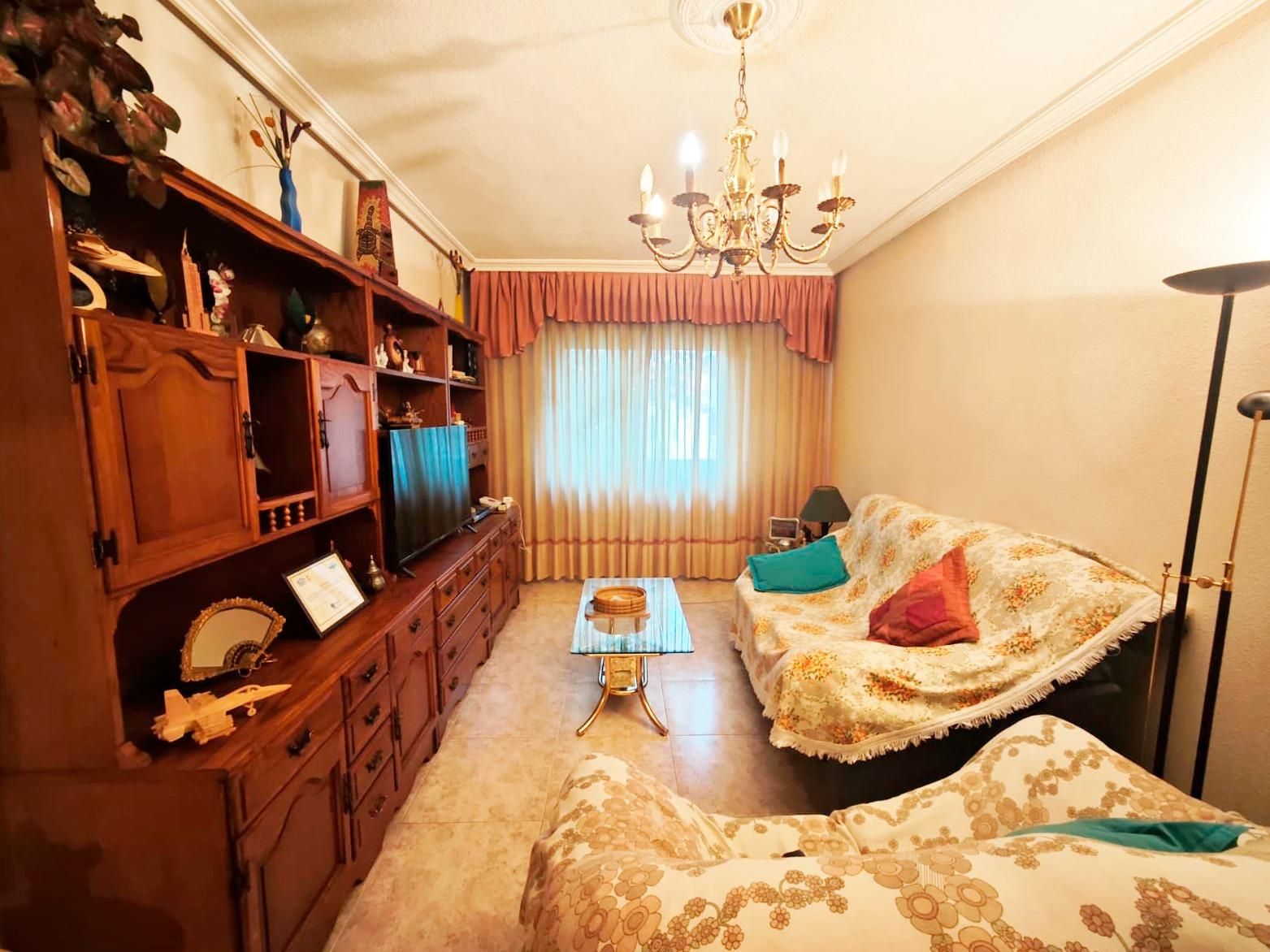 Sala de estar de Piso en venta en Salamanca Capital con Calefacción