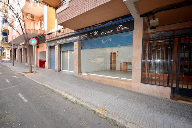 Local comercial en Alquiler en Carrer de Niceto Alcalá Zamora, 32 en El Fortí