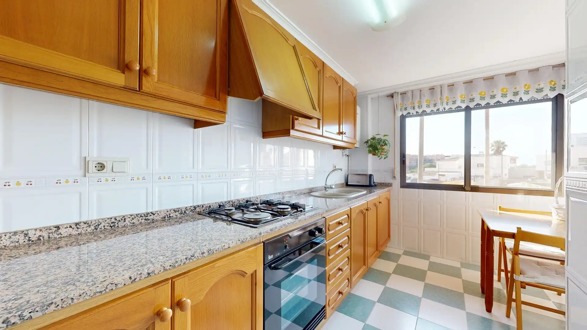 Cocina de Piso en venta en Torrent con Aire acondicionado, Calefacción y Terraza