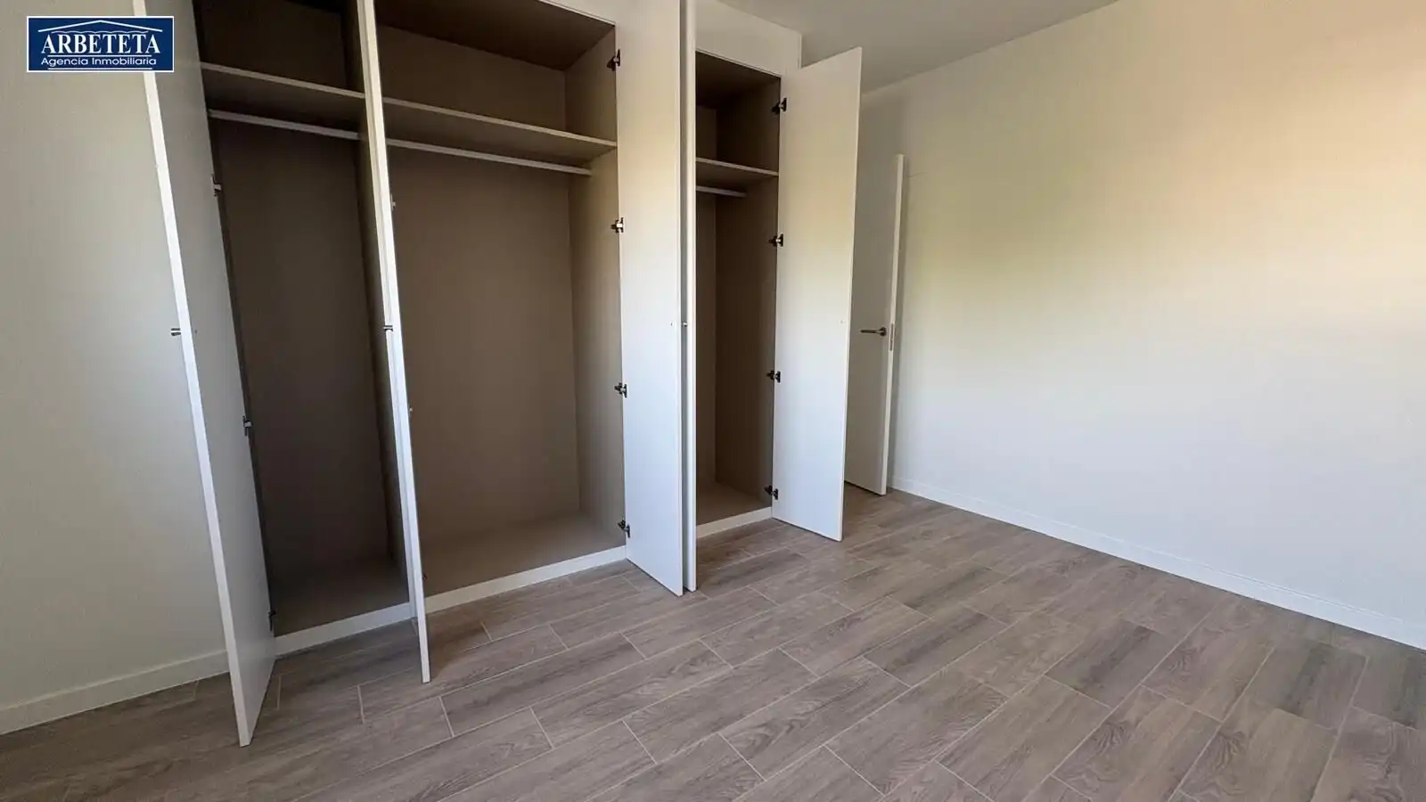 Piso de alquiler en Las Cañas