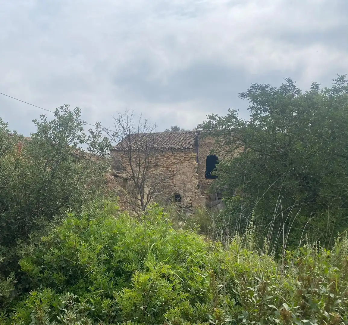 Finca rústica en venta en Enguera