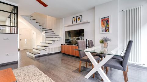 Foto 2 de Casa adosada en venta en Carrer Sant Josep, L'Eixample, Sant Cugat del Vallès