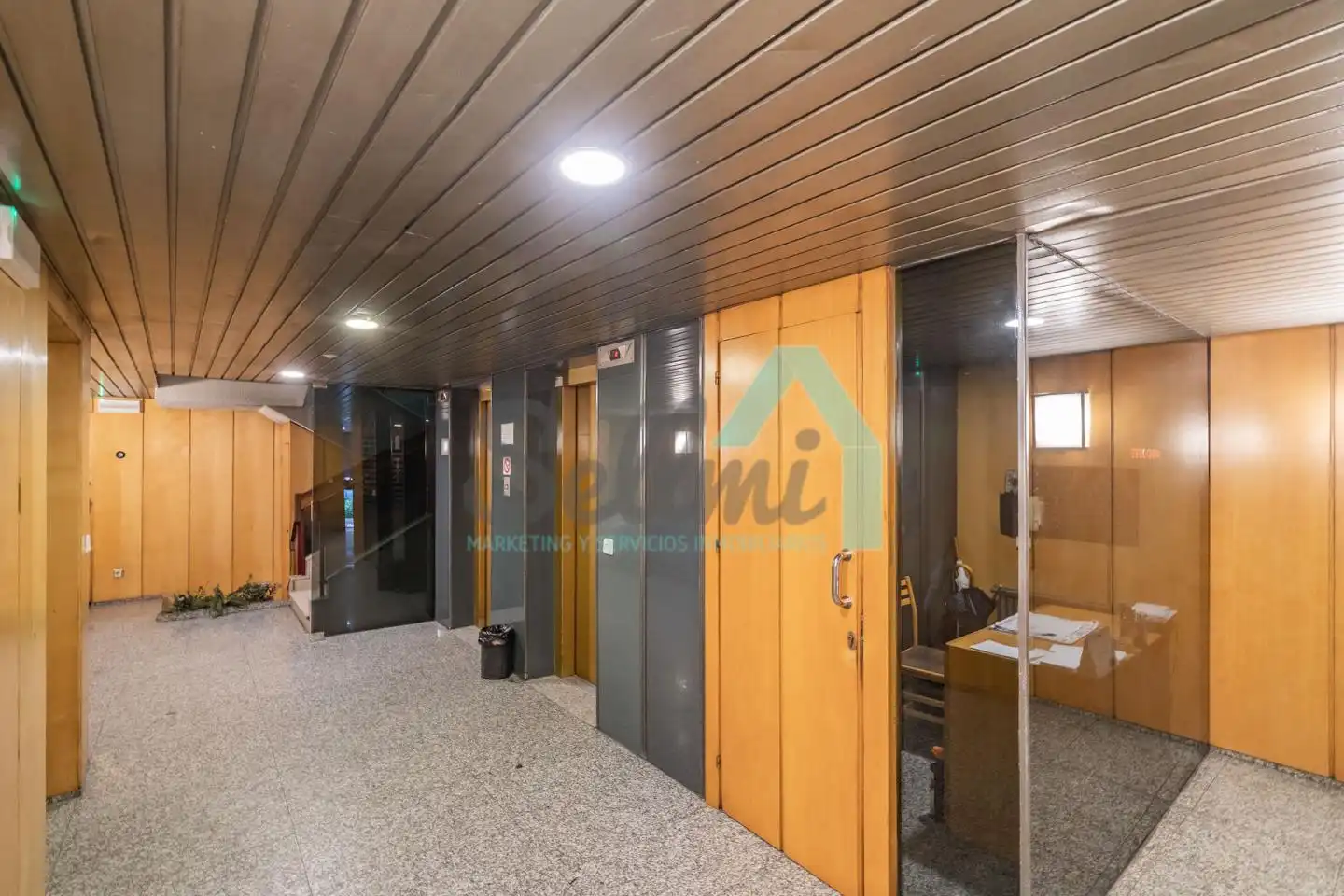 Piso de alquiler en Oviedo  con Calefacción y Amueblado
