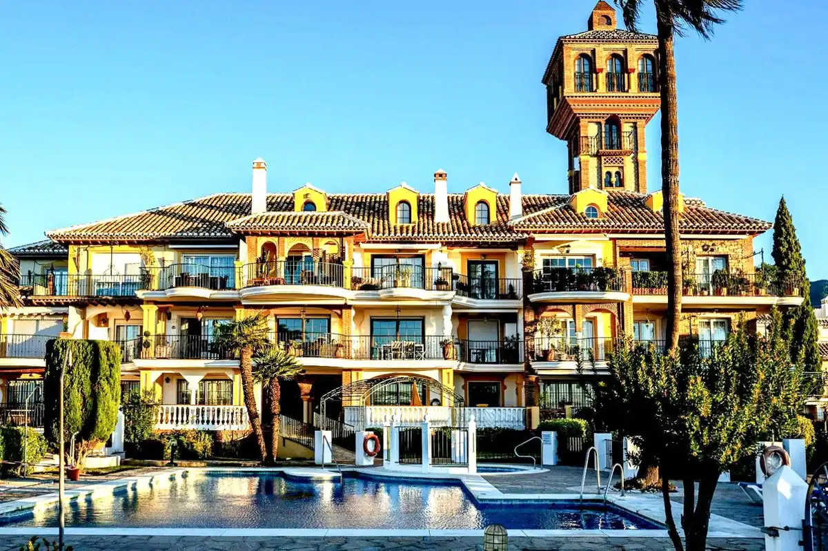 Vista exterior de Casa adosada en venta en Mijas con Calefacción, Terraza y Piscina