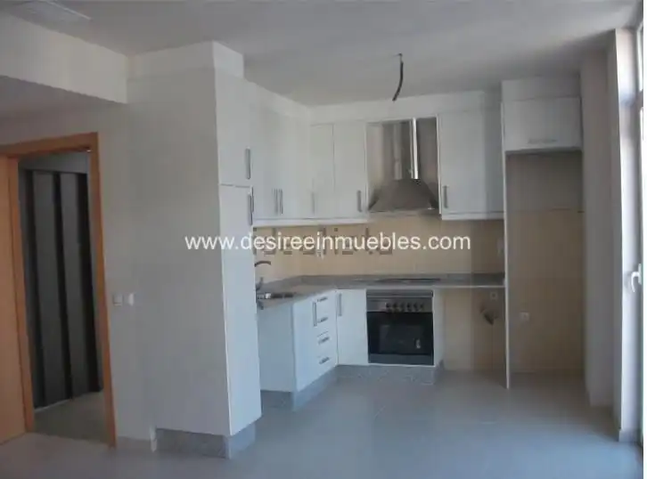 Duplexes for rent in Carrer de Pere Aleixandre, Mont-Olivet