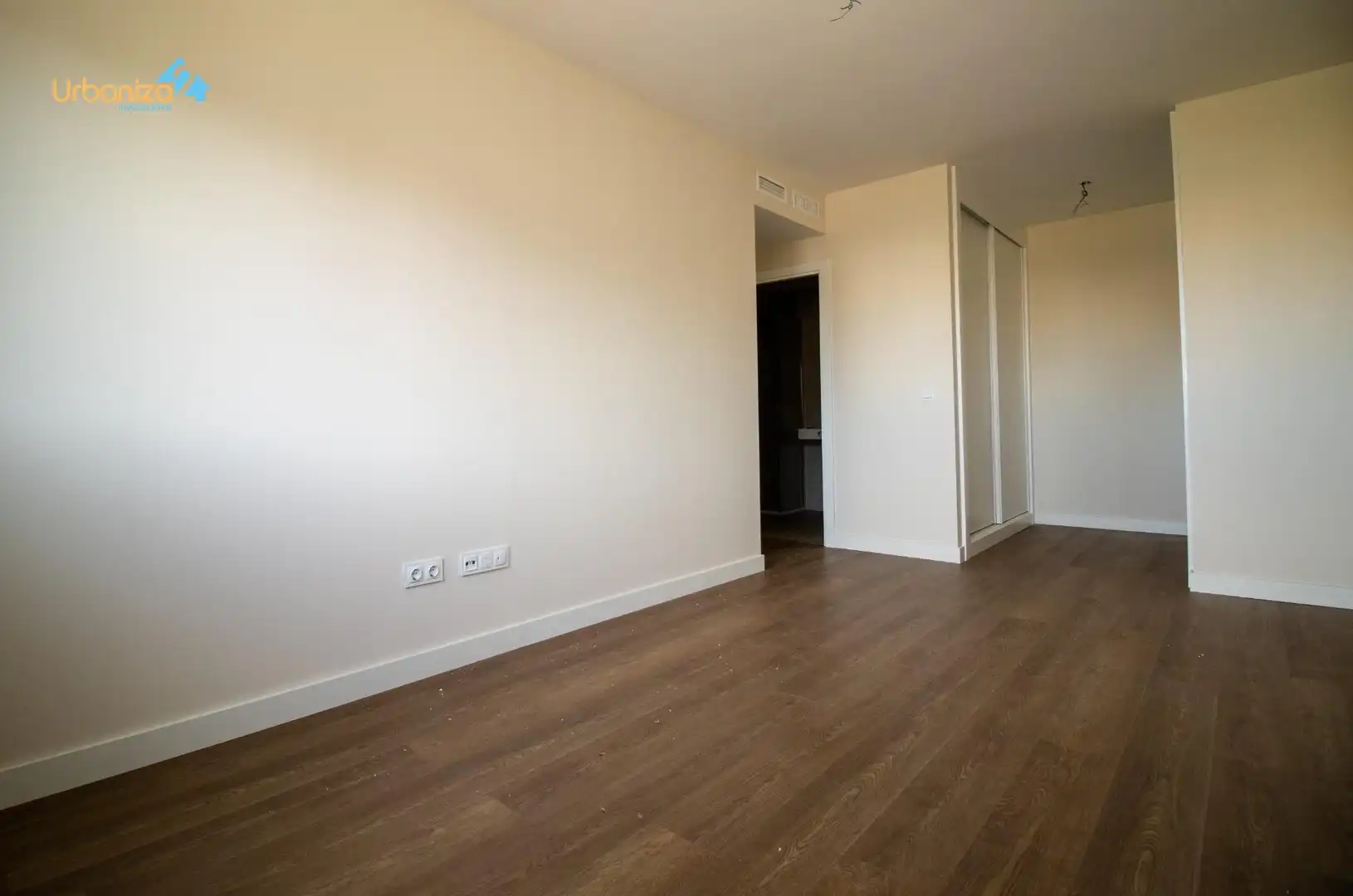 Bedroom of Flat for rent in Badajoz  with Private garden, Terrace and Community pool