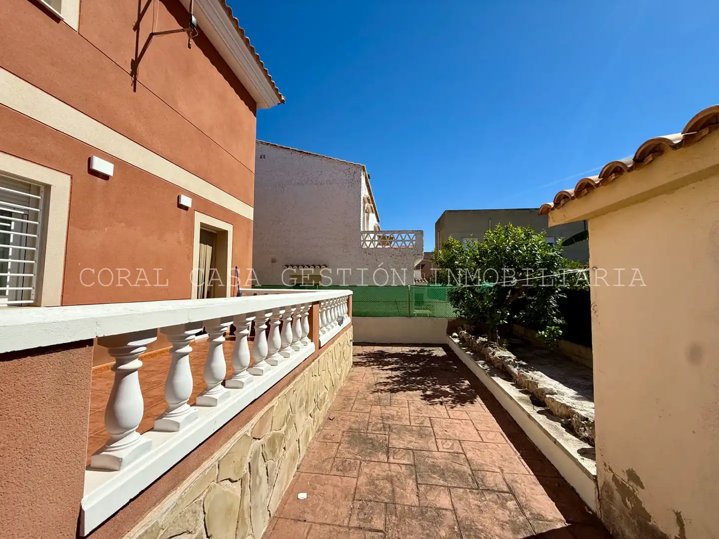 Terrace of Houses for rent in Almenara  with Air Conditioner, Terrace and Furnished