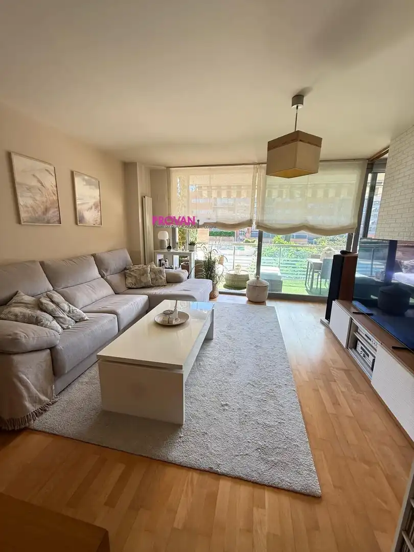 Sala de estar de Piso en venta en Parla con Calefacción, Terraza y Trastero