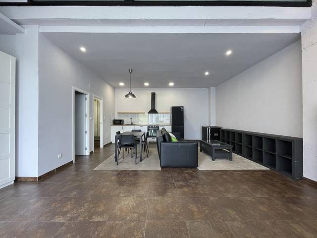 Planta baja en Alquiler en Rúa Simón Bolívar en Los Rosales