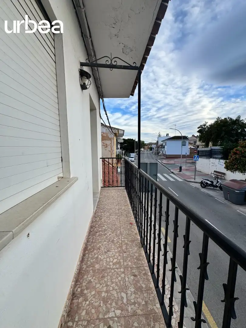 Exterior view of Houses for sale in Málaga