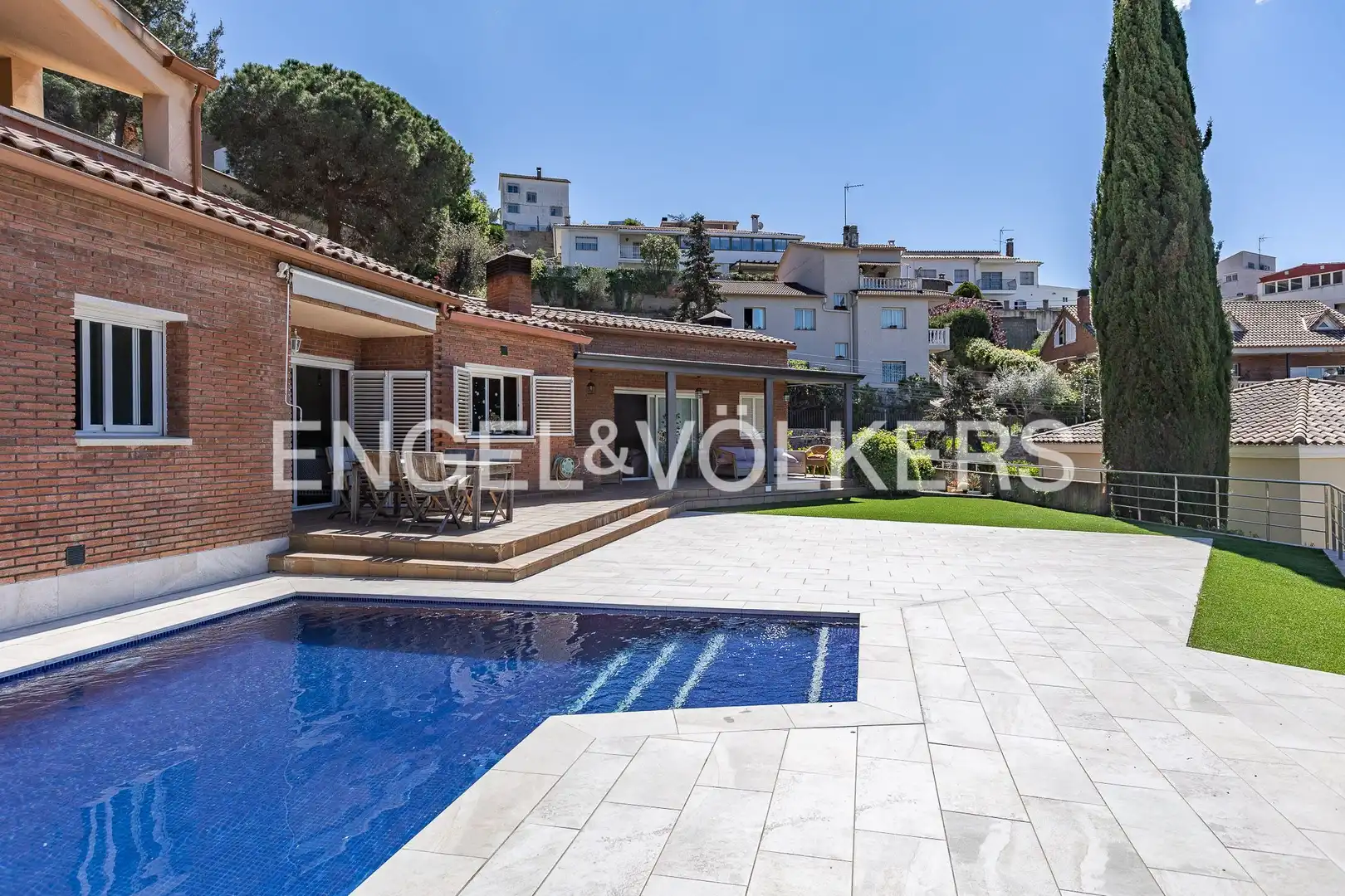 Piscina de Casa o chalet en venta en Sant Fost de Campsentelles con Calefacción, Jardín privado y Parquet