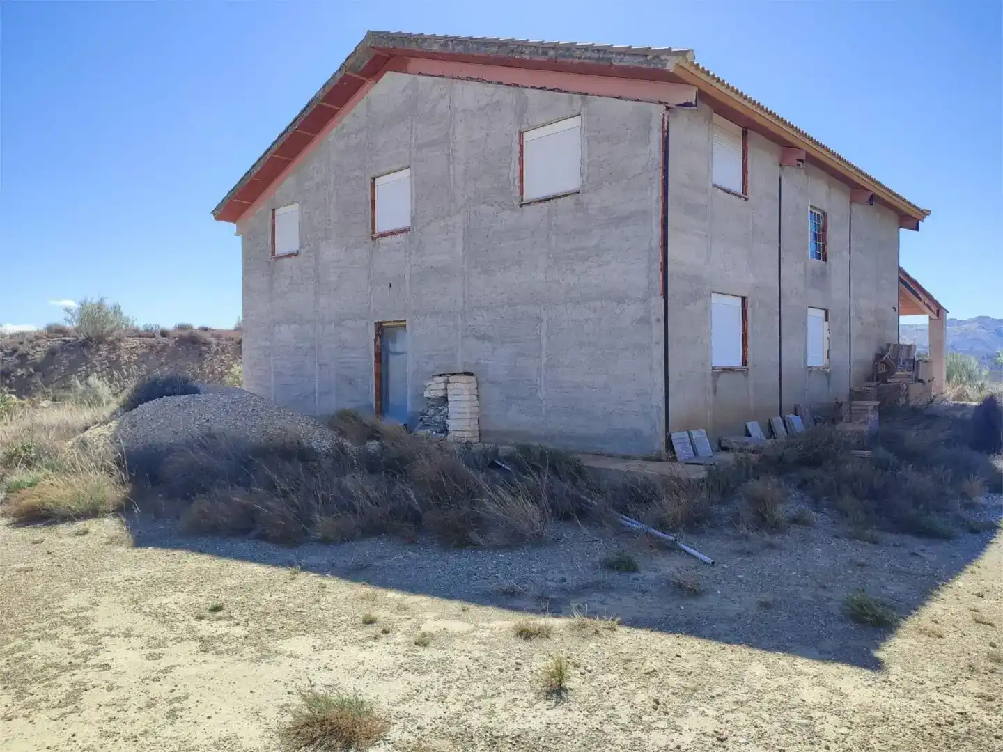 Vista exterior de Finca rústica en venda en Urrácal amb Jardí privat