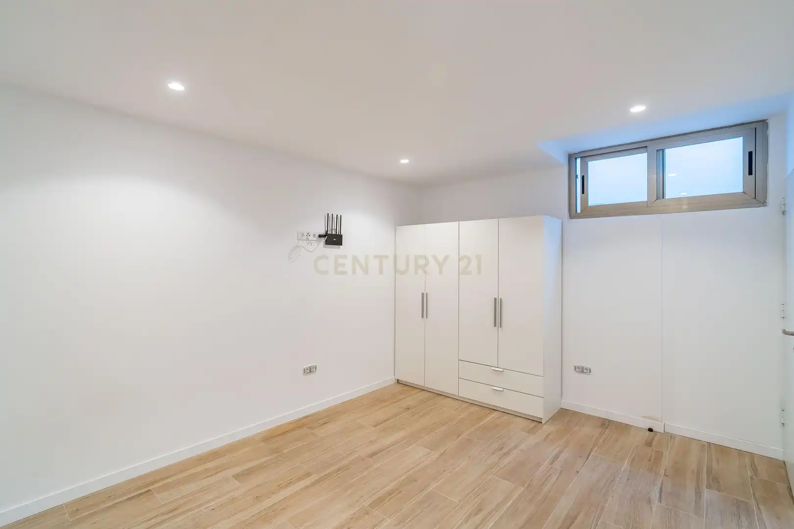 Ground floor for sale in Mijas  with Air Conditioner, Microwave and Home automation