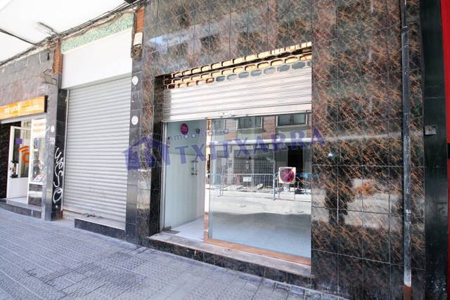 Local comercial en Alquiler en La Txitxarra - Murrieta - Parke Santurtzi