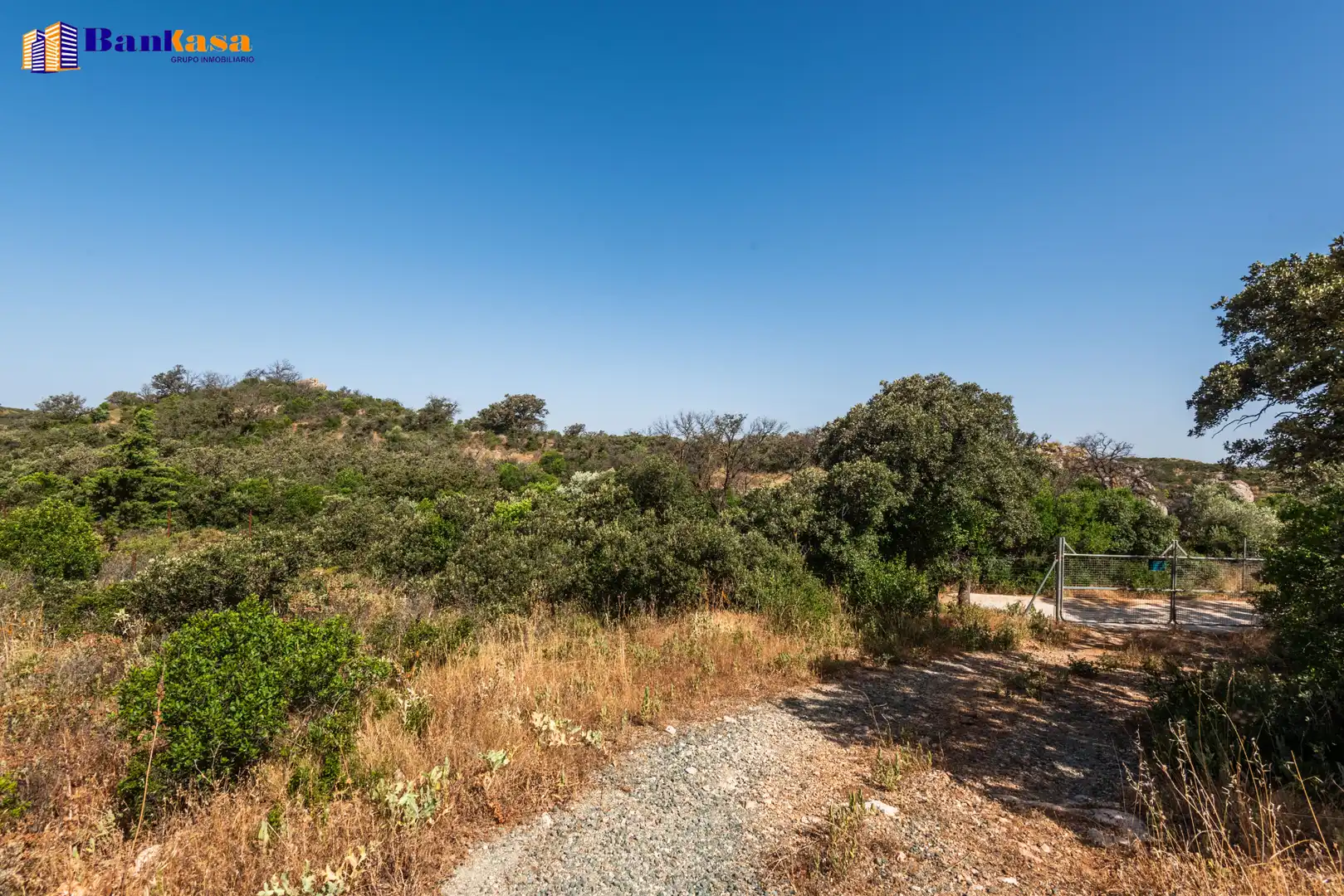 Finca rústica en venta en Antequera con Jardín privado, Piscina y Amueblado