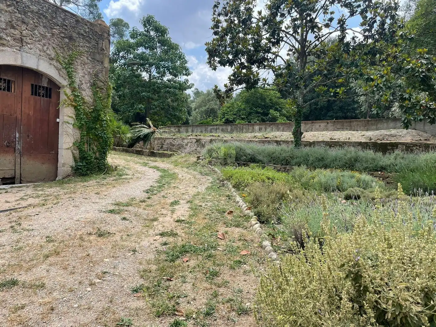 Country homes for sale in Flaçà  with Air Conditioner, Heating and Private garden
