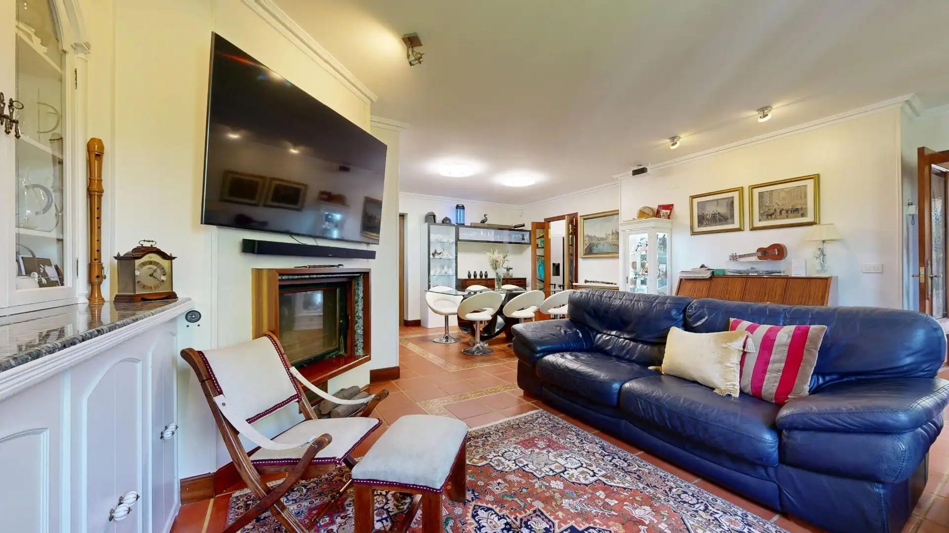 Sala d'estar de Casa o xalet en venda en Güeñes amb Aire condicionat, Calefacció i Jardí privat