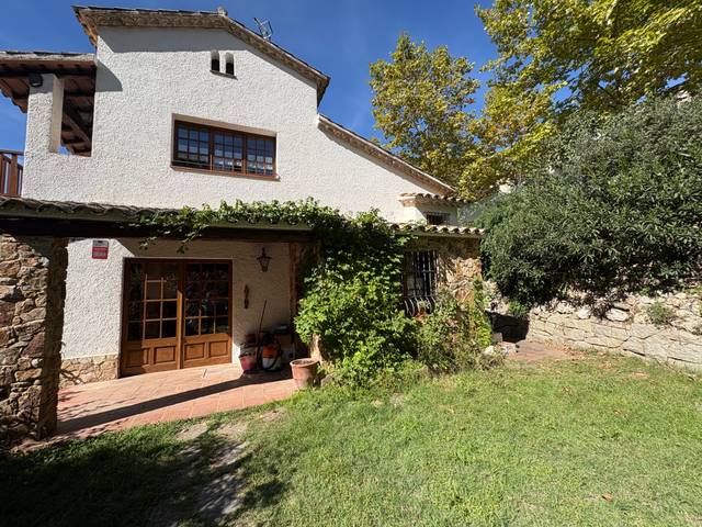 Casa-chalet en Venta en Vallgorguina