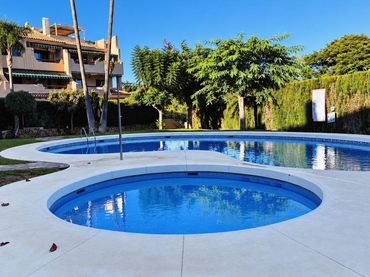 Baixos amb piscina en venda a Benamara - Atalaya