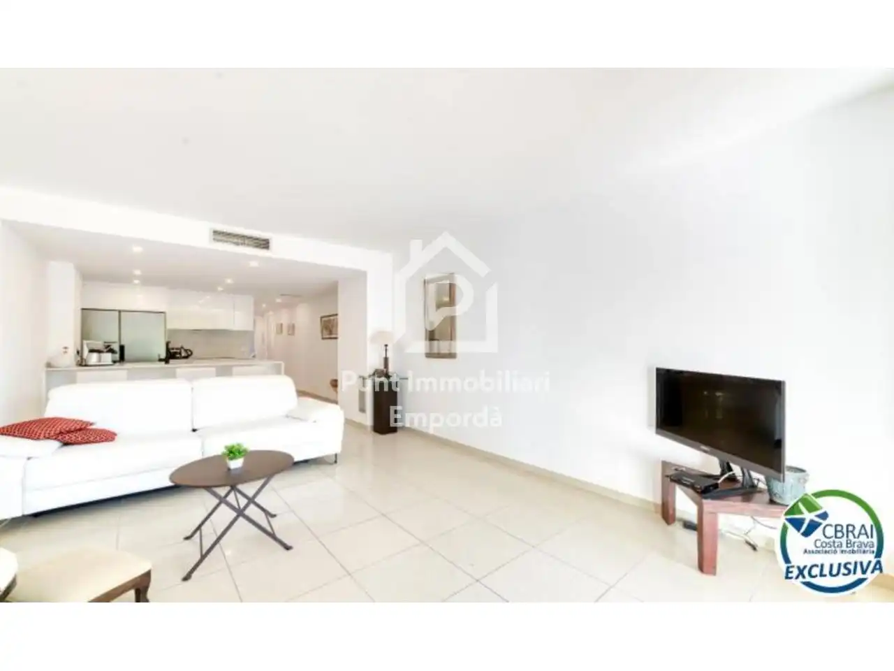 Living room of Houses for sale in Roses  with Air Conditioner, Heating and Terrace