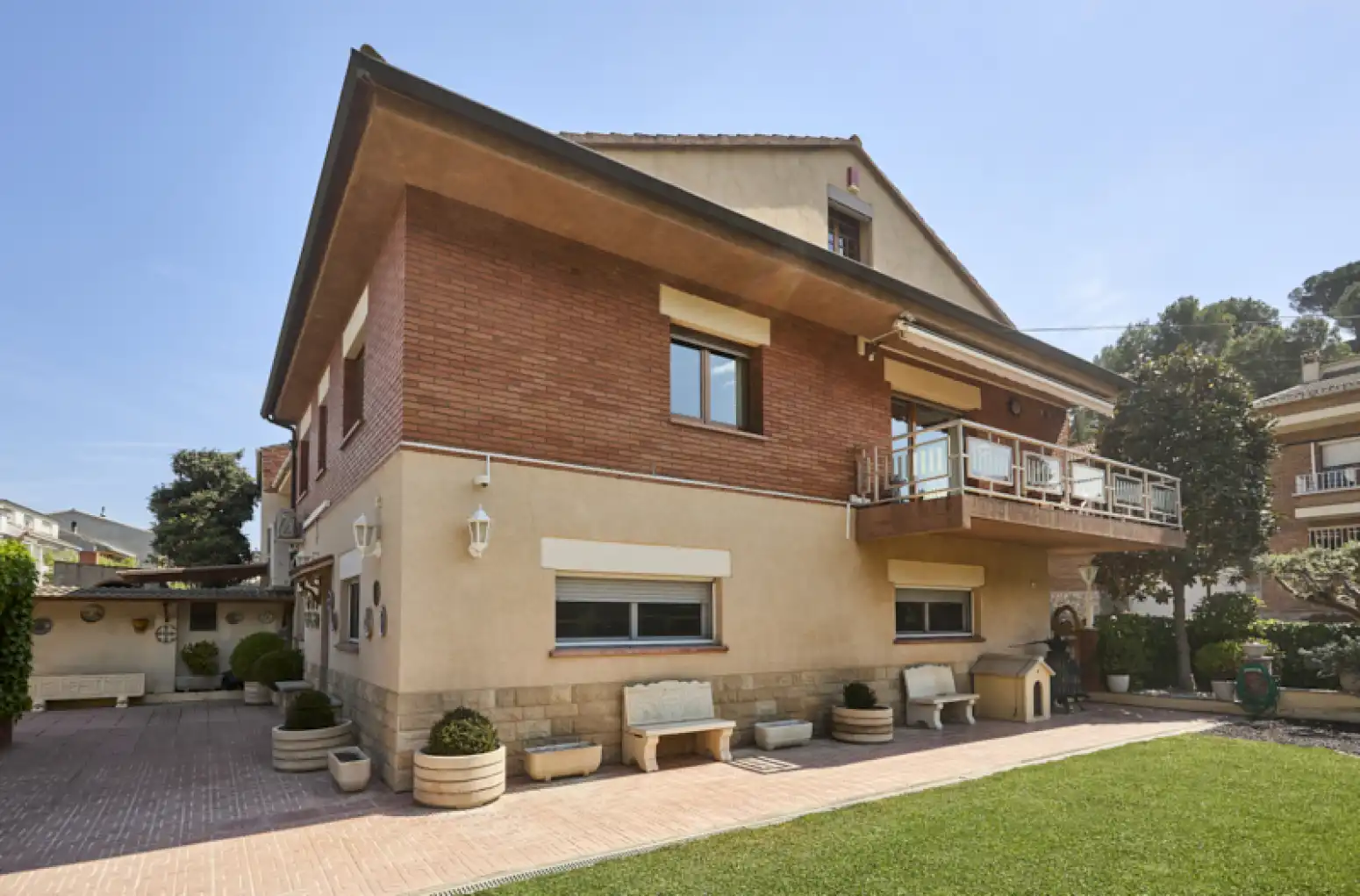 Vista exterior de Casa o chalet en venta en Monistrol de Montserrat con Aire acondicionado, Calefacción y Jardín privado