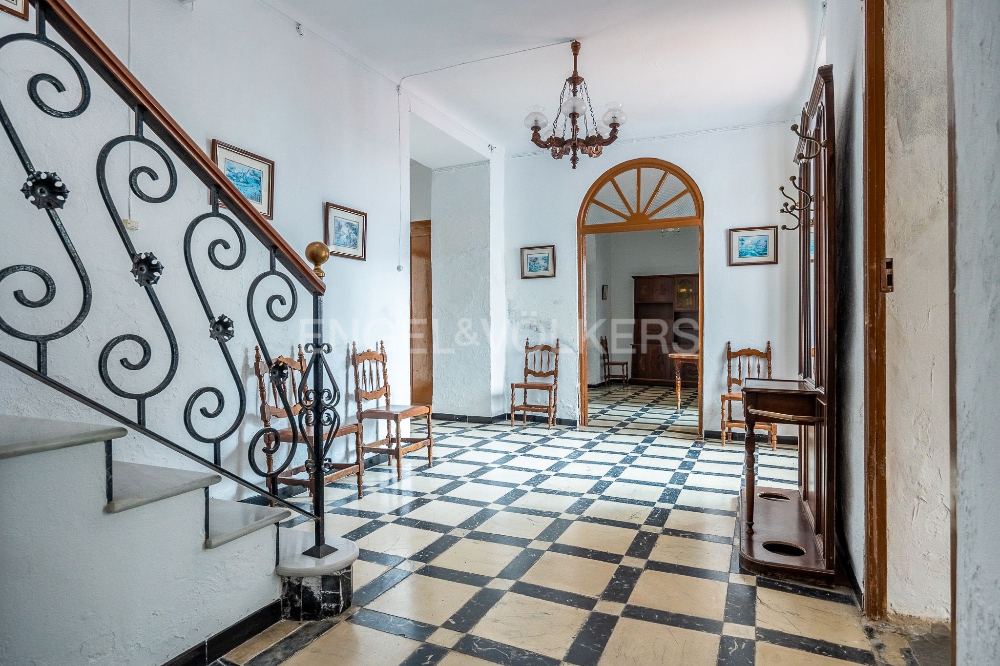 House or chalet for sale in Estepa  with Heating and Balcony