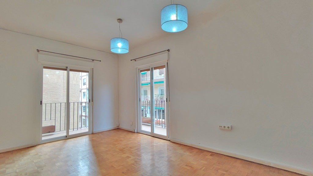 Sala de estar de Piso de alquiler en  Granada Capital con Aire acondicionado, Calefacción y Parquet