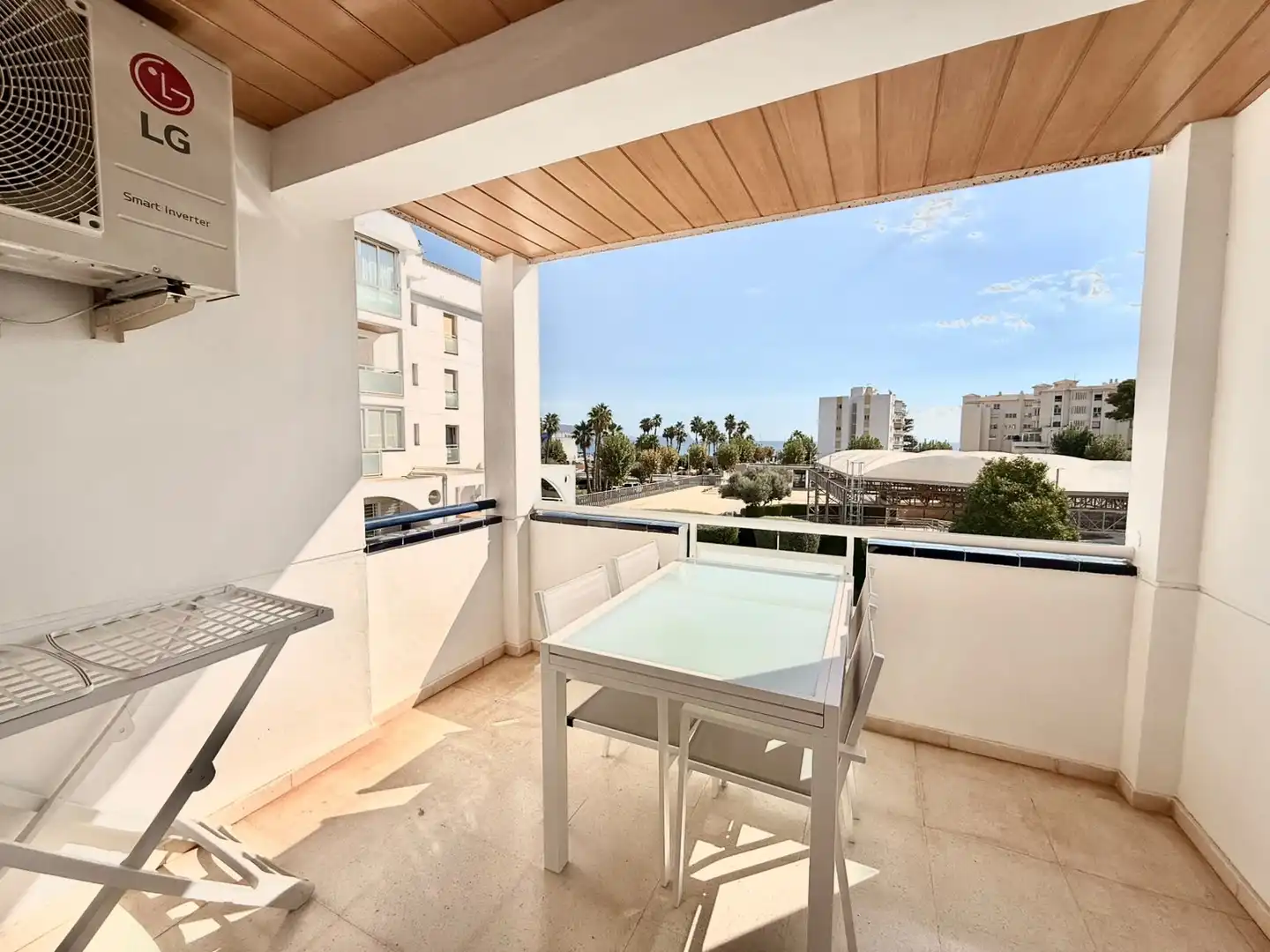 Mini appartamento con piscina in affitto a L'Albir