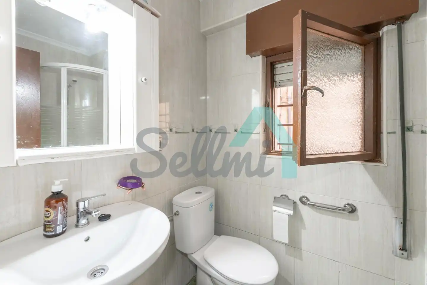 Piso en venta en Ramon Y Cajal, La Villa - Bazuelo
