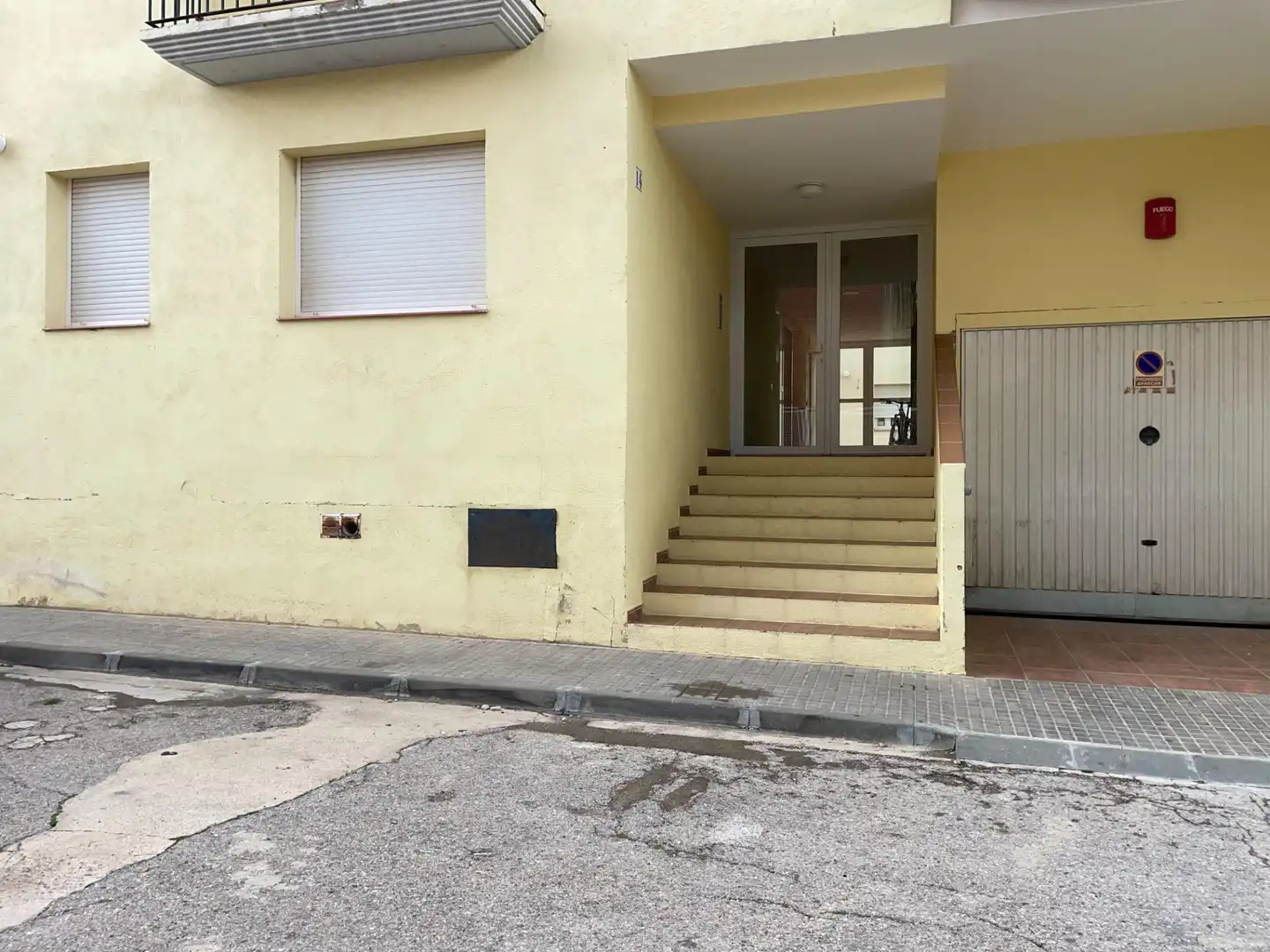 Außenansicht von Wohnung zum Verkauf in Villafranca del Cid / Vilafranca mit Heizung, Terrasse und Balkon
