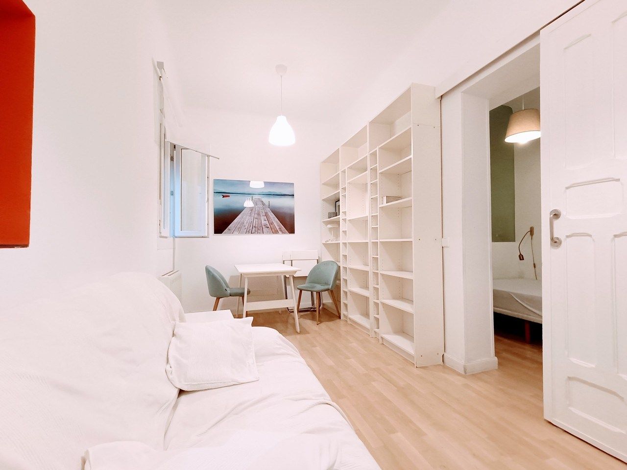 Habitación de Piso de alquiler en  Madrid Capital con Amueblado, Horno y Lavadora
