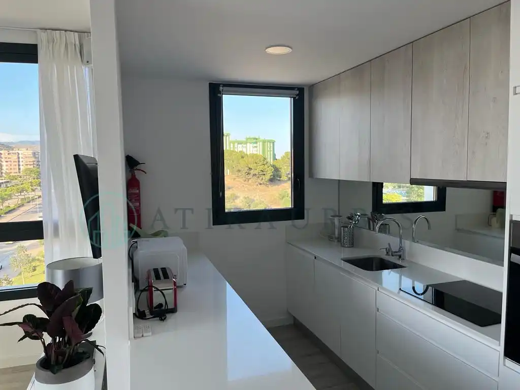 Cocina de Ático de alquiler en Málaga con Aire acondicionado, Terraza y Piscina