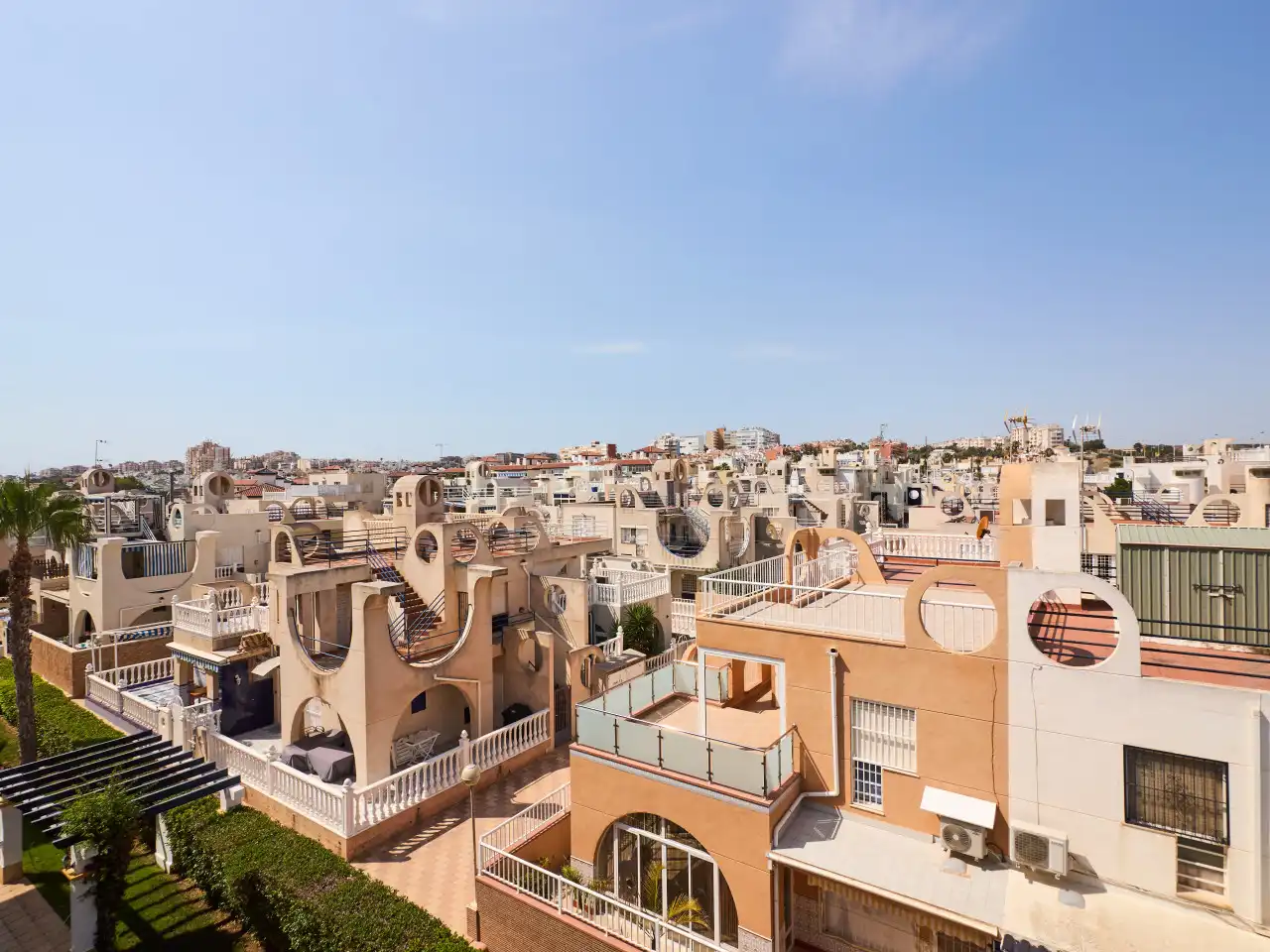 Vista exterior de Apartament en venda en Torrevieja amb Aire condicionat, Calefacció i Terrassa